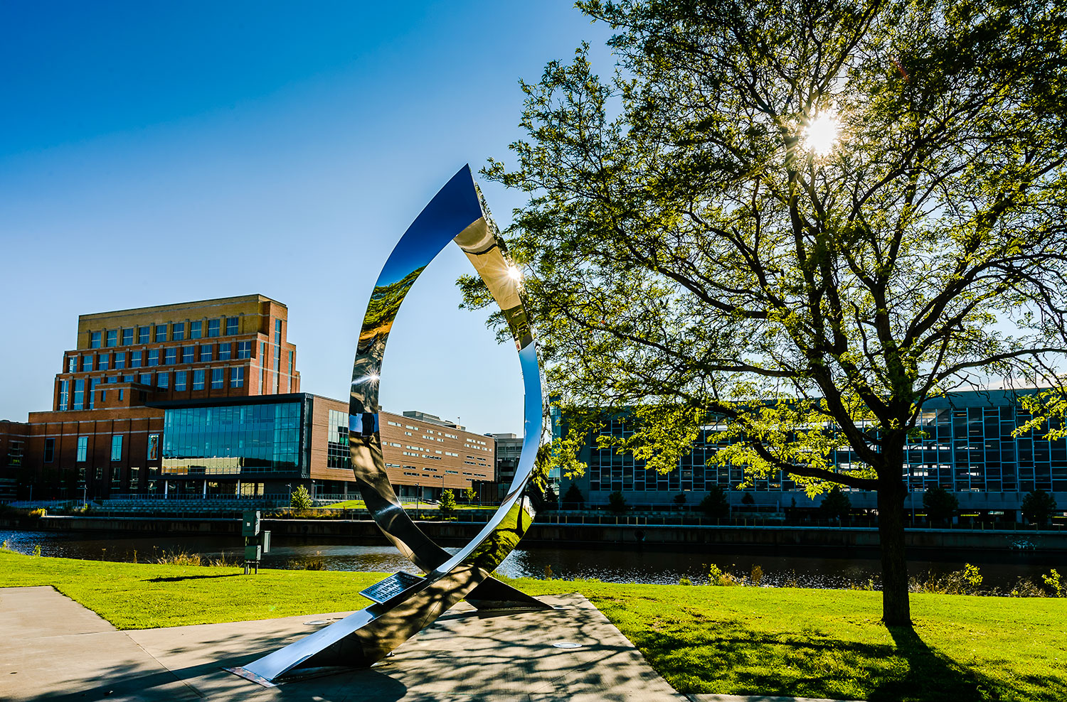 Inspiration Sculpture sculpture