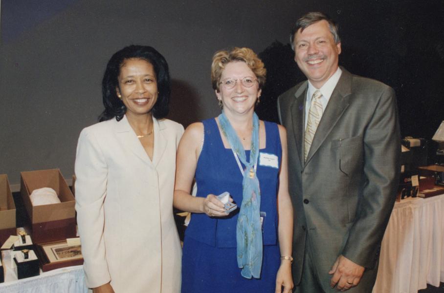 Evelyn Lynn with president paula cunningham