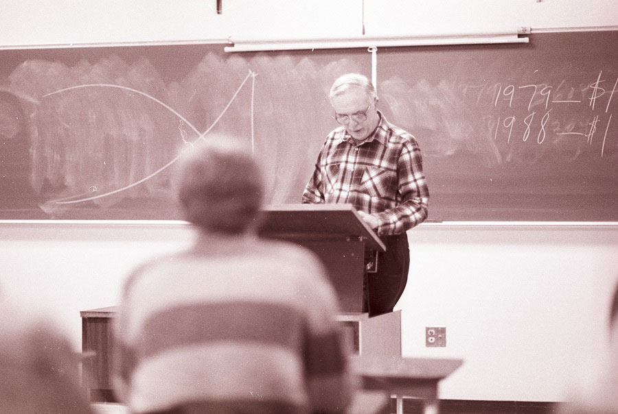 Instructor lecturing in classroom - 1988